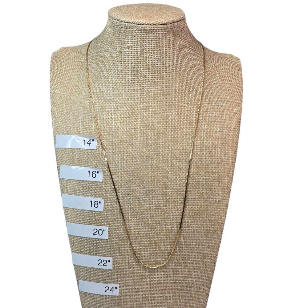 Vintage Crown Trifari Necklace Women's Gold Tone Herringbone Chain 22 inches